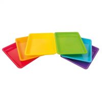 PlayBox: Farebný plastový tácek 28x22x3cm 1ks - 0/e/0eb762475665006af38cf29bddfd0312174ee9eed96a86c262846cbbd09cf5d8.jpg