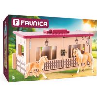 Faunica: Drevená jazdecká stajňa s konskými figúrkami, 3-dielna súprava – Woodyland - f/a/Faunica-Drevena-jazdecka-stajna-s-konskymi-figurkami-3-dielna-suprava---Woodyland-1.jpg