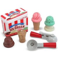 Prenosná zmrzlinová hracia súprava - Melissa & Doug - p/r/Prenosna-zmrzlinova-hracia-suprava--Melissa-amp-Doug-1.jpg