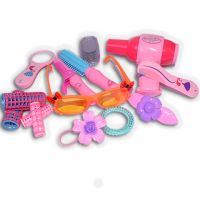 Vouge Girl - Ružový kozmetický set s kulmou, slnečnými okuliarmi a doplnkami - v/o/vouge-girl-ruzovy-kozmeticky-set-s-kulmou-slnecnymi-okuliarmi-a-doplnkami.jpg