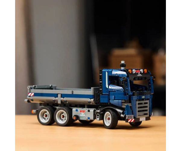 LEGO® Technic: Nakladač s výklopnou korbou (42203)