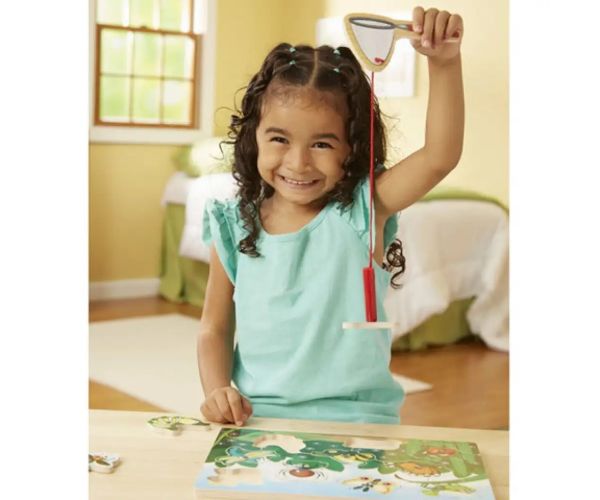 Magnetická sieť na motýle drevená rozvojová hračka - Melissa & Doug