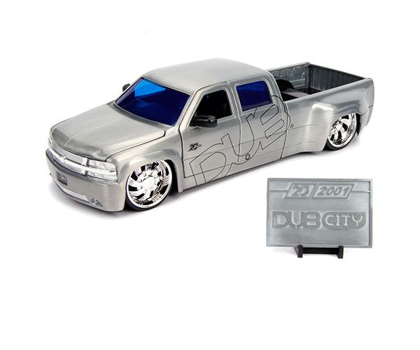1999 Chevy Silverado Dooley fém autómodell 1/24 - Simba Toys