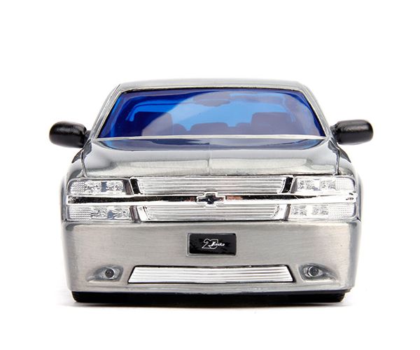 1999 Chevy Silverado Dooley fém autómodell 1/24 - Simba Toys