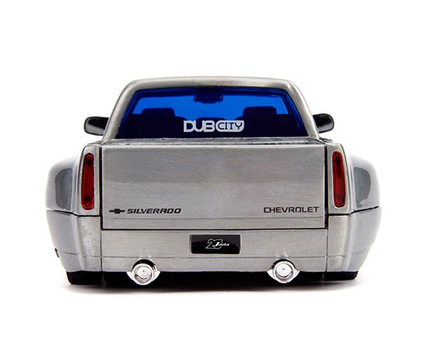 1999 Chevy Silverado Dooley fém autómodell 1/24 - Simba Toys