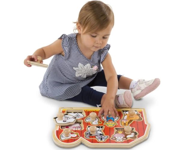 Farmová drevená forma puzzle s rúčkou - Melissa & Doug