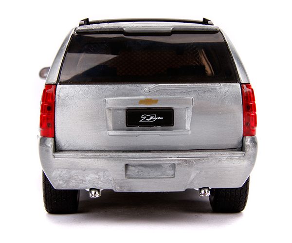 2010 Chevy Tahoe fém autómodell 1/24 - Simba Toys