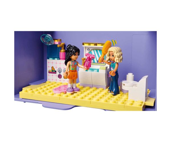 LEGO® Friends: Kreatívny kufríkový domček pre bábiky (42697)