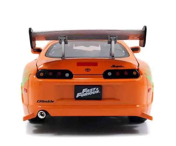 Rýchlo a zbesilo: Figúrka Brian a model auta Toyota Supra 1/24 - Simba Toys