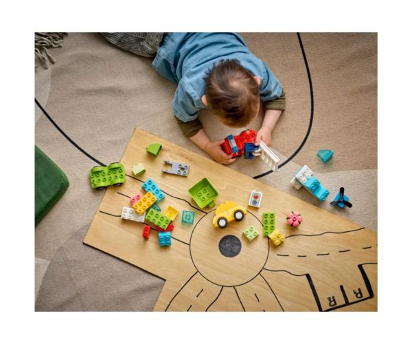 LEGO® DUPLO®: Kreatív vozidlá (10474)