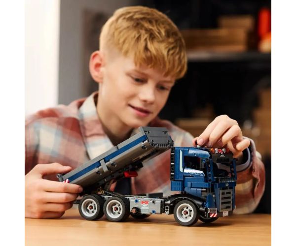 LEGO® Technic: Nakladač s výklopnou korbou (42203)