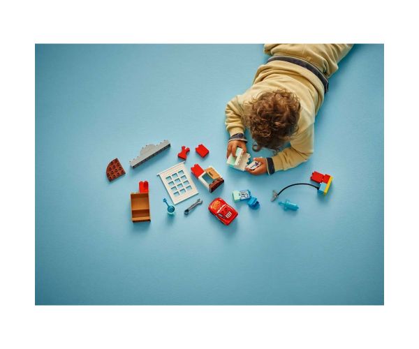 LEGO® DUPLO®: Návšteva McQueena u Doktora v garáži (10456)