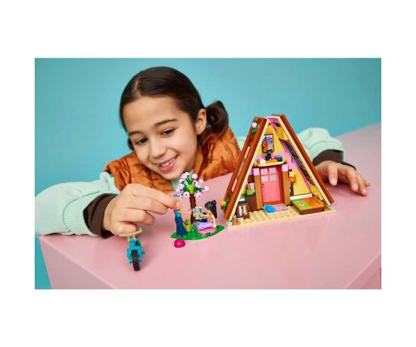 LEGO® Friends: Glampingová kabínka (42682)