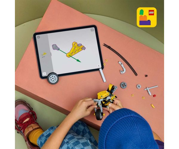 LEGO® Technic: Žltý motocykel (42225)