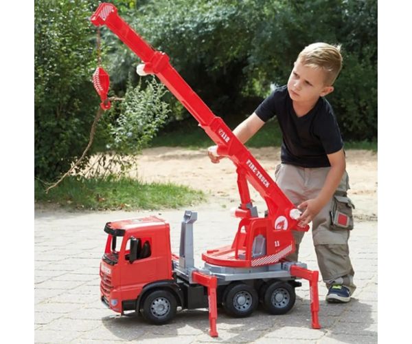 LENA: Mercedes-Benz Arocs veľké žeriavové požiarne auto 70 cm