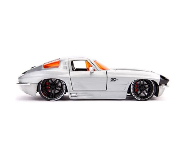 1963 Chevy Sting Ray kovové autíčko 1/24 - Simba Toys