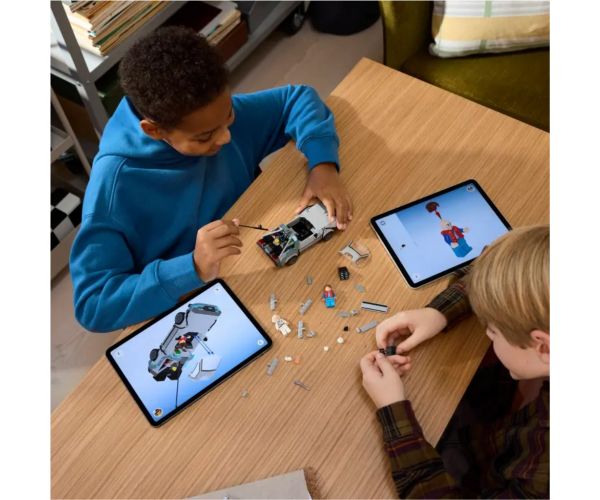 LEGO® Speed Champions: Návrat do budúcnosti časový stroj (77256)