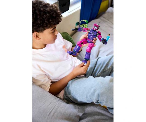 LEGO® Marvel: Hrdinská bitka Avengers: Prebudenie Doctora Dooma (76348)
