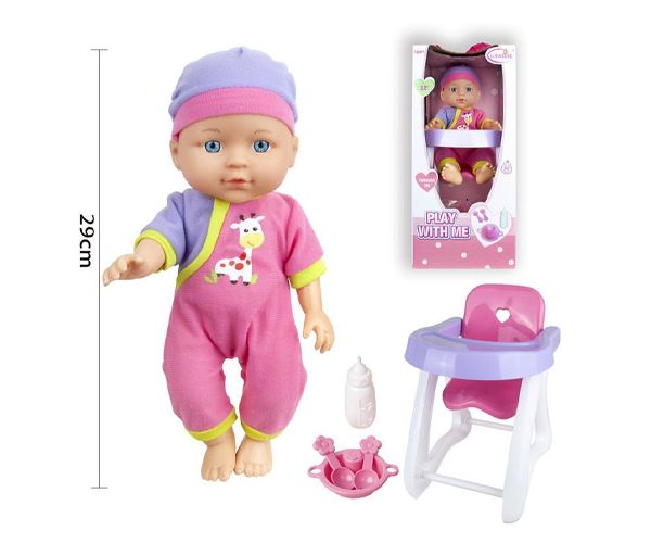 Pizsamás baba etetőszékkel és kiegészítőkkel 29cm-es