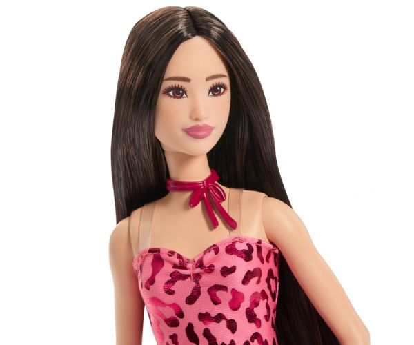 Barbie: Fashionista Barátnők barna hajú stílusos divatbaba leopárdmintás ruhában – Mattel