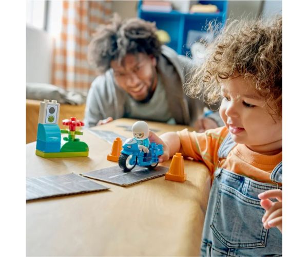 LEGO® DUPLO®: Modrá policajná motorka (10471)