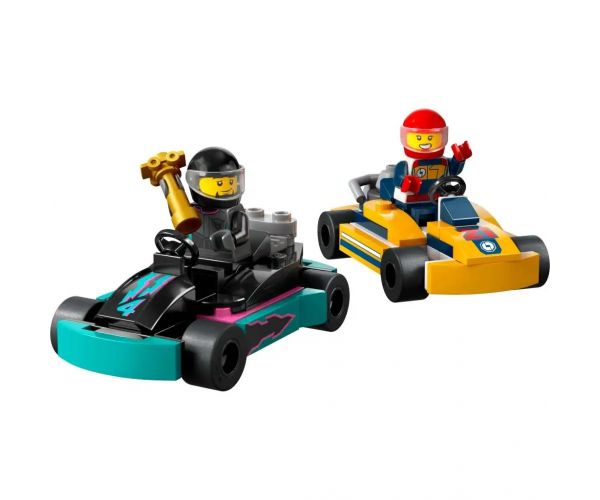 LEGO® City: Gokarty a pretekárske piloty (60400)