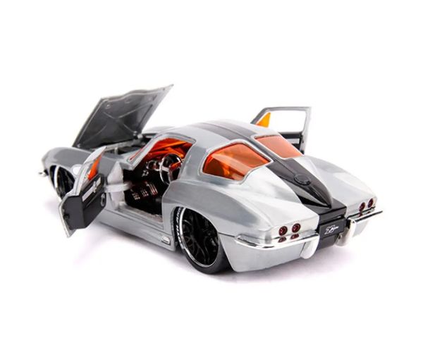 1963 Chevy Sting Ray kovové autíčko 1/24 - Simba Toys