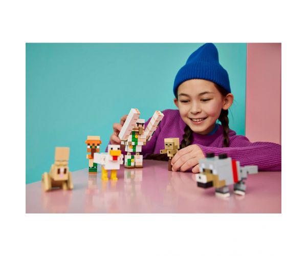 LEGO® Minecraft: Kuracie zúrenie, útok na púšti (21592)