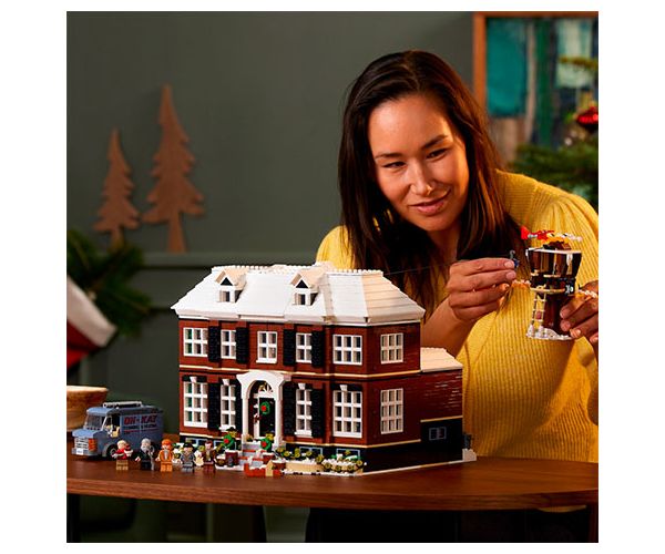 LEGO® Creator: Home Alone Sám doma (21330)