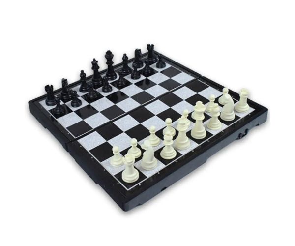 3v1 plastová šachovnica so šachovými figúrkami + figúrky dámy