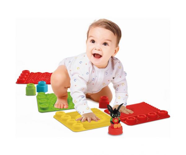 Clementoni Baby: Bing tapintást fejlesztő bébijáték