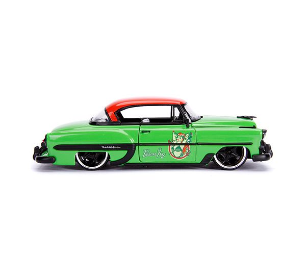 DC Comics: Méregcsók figura és 1953 Chevy Bel Air fém autómodell 1/24 - Simba Toys