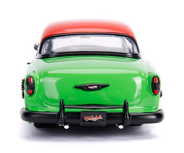 DC Comics: Méregcsók figura és 1953 Chevy Bel Air fém autómodell 1/24 - Simba Toys