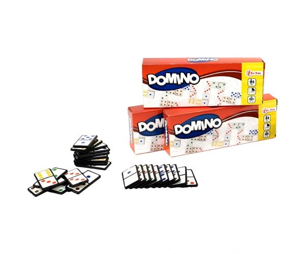 Dominó játék színek és számok
