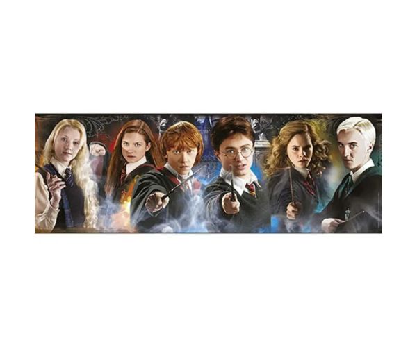 Harry Potter: Študenti Rockfortu panoráma puzzle 1000ks - Clementoni
