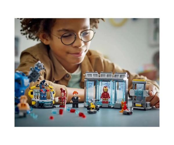LEGO® Marvel: Laboratórium Iron Mana: Sieň brnení (76315)
