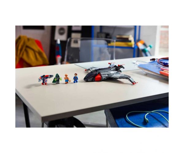 LEGO® Marvel: Avengers: Prebudenie Doctora Dooma Quinjet (76347)