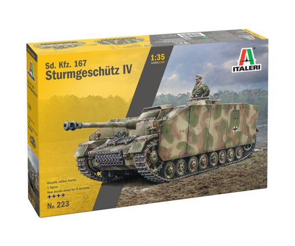 Italeri 1/35 Sd.Kfz. 167 Sturmgeschütz IV rohamlöveg makett
