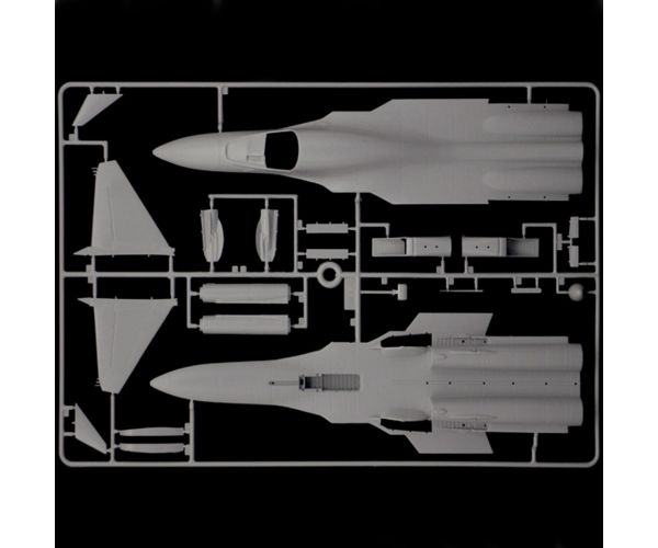 Italeri 1/72 Sukhoi Su-34/Su-32 FN vadászbombázó repülőgép makett