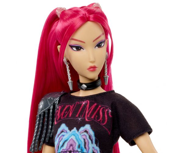 K-Pop Démonvadászok: Mira divatbaba fegyverrel – Mattel