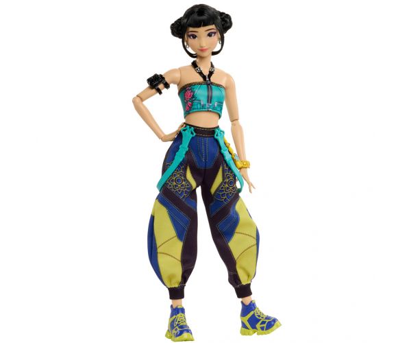 K-Pop Démonvadászok: Zoey divatbaba fegyverekkel – Mattel