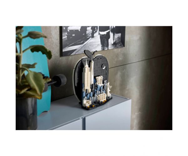 LEGO® Architecture: New York – A Nagy Alma (21066)