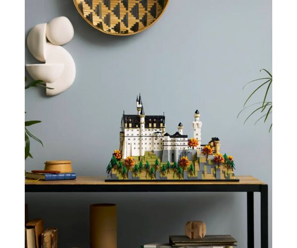 LEGO® Architecture: Neuschwanstein kastély (21063)