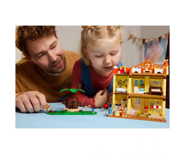 LEGO® Bluey™: Bluey családi háza (11203)
