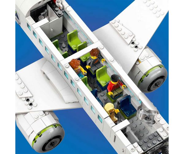 LEGO® City: Utasszállító repülőgép (60367)