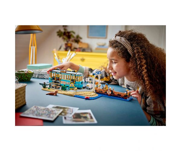 LEGO® City: Klasszikus tengerparti villamos (60506)