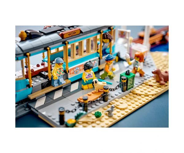 LEGO® City: Klasszikus tengerparti villamos (60506)