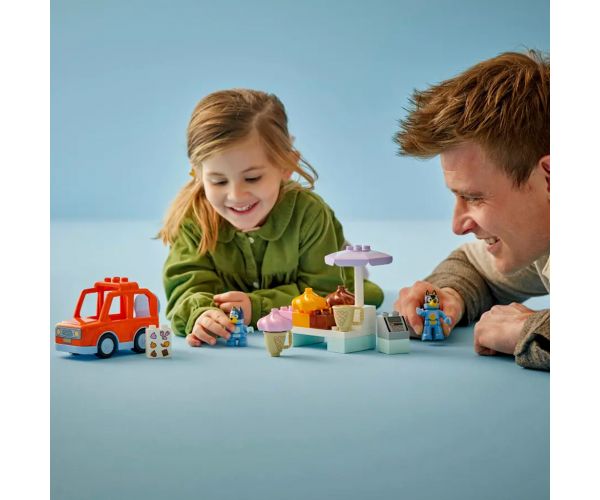 LEGO® DUPLO®: Fagyizás Bluey™-val (10458)