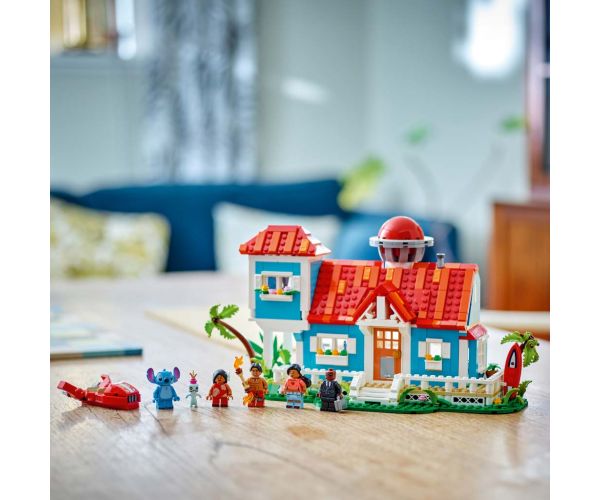 LEGO® Disney: Lilo és Stitch tengerparti háza (43268)