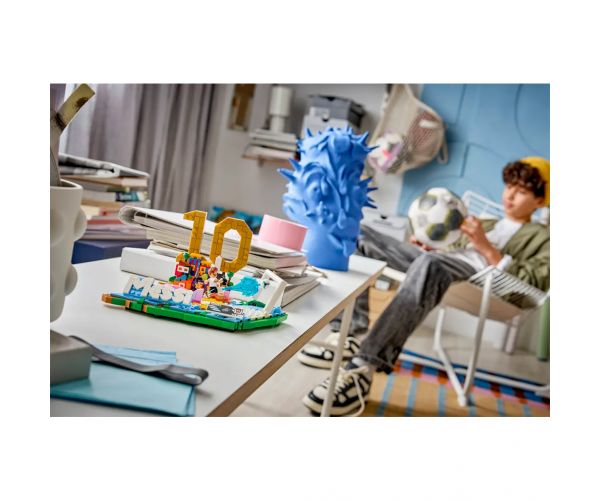 LEGO® Editions: Lionel Messi – A futball legjobb pillanatai (43011)